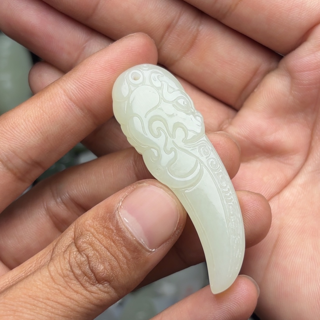 雲***野和田玉未镶嵌吊坠(不含链)