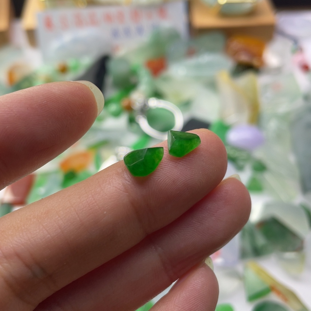 定制翡翠未镶嵌天然缅甸翡翠