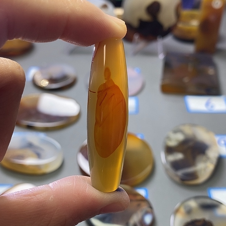 玛瑙/玉髓未镶嵌珠宝半成品142