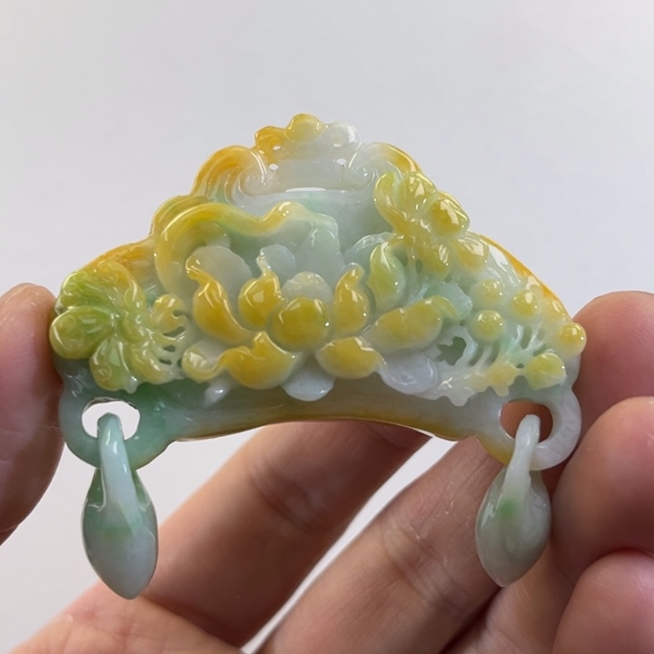 翡翠吊坠(赠链)未镶嵌代编织