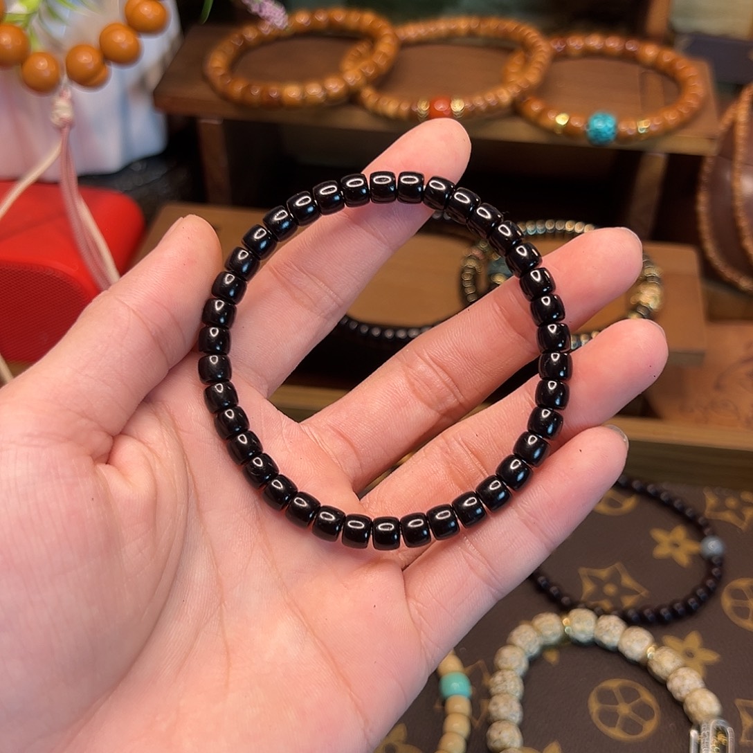 菩提根/象牙果手串