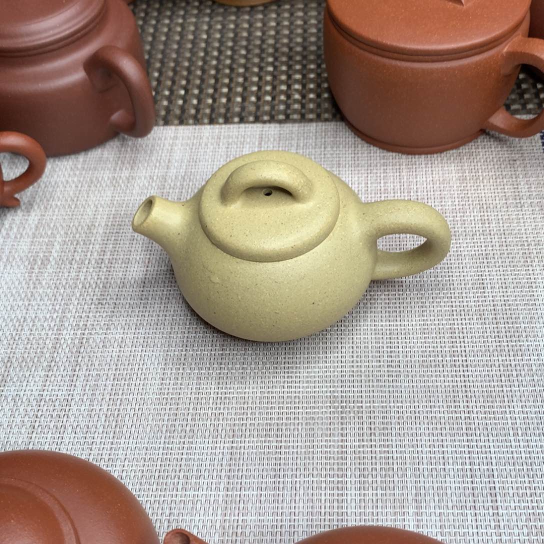 茶壶紫砂150CC左右