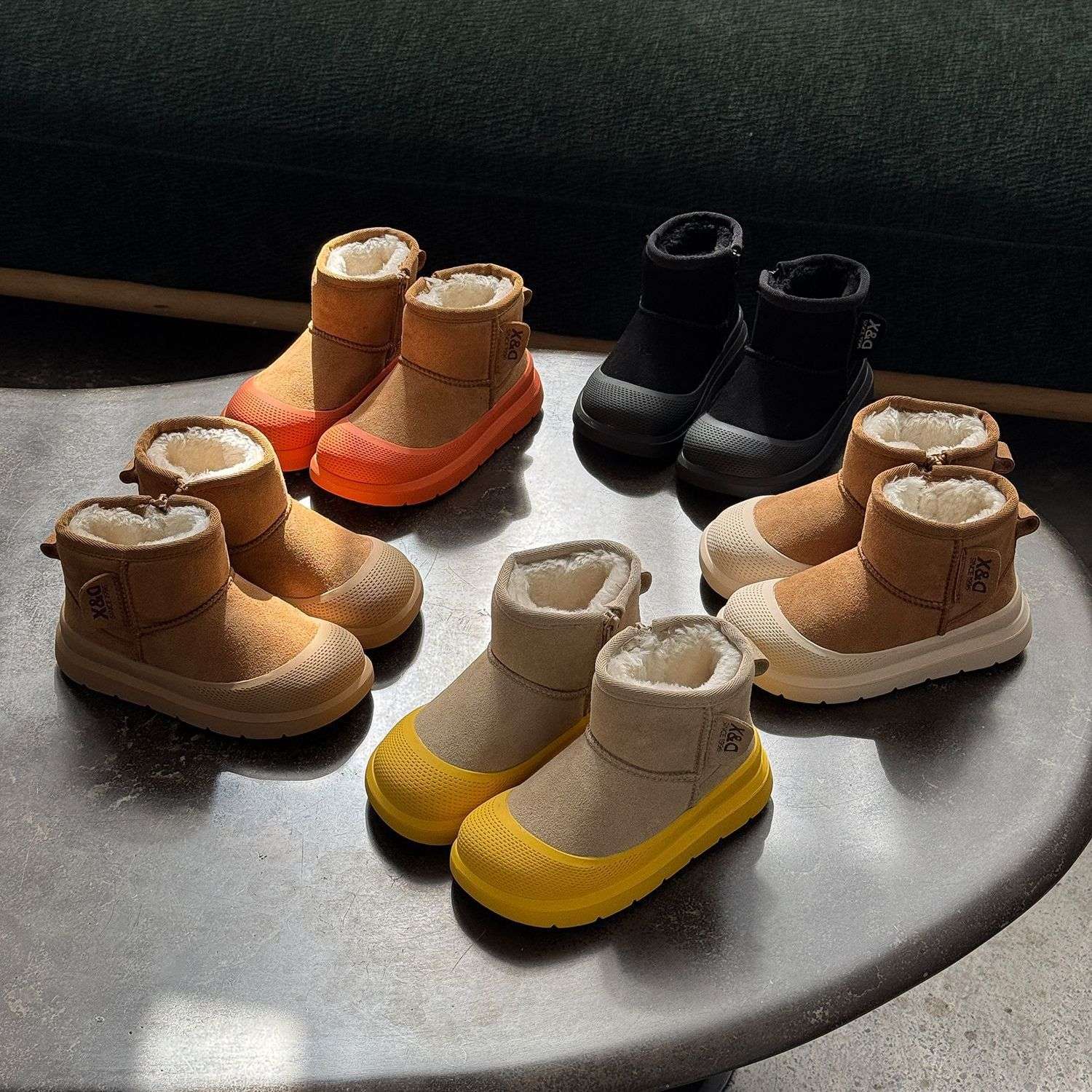 真皮儿童雪地靴冬季新款韩版真毛男童靴子加绒加厚羊毛女童棉鞋