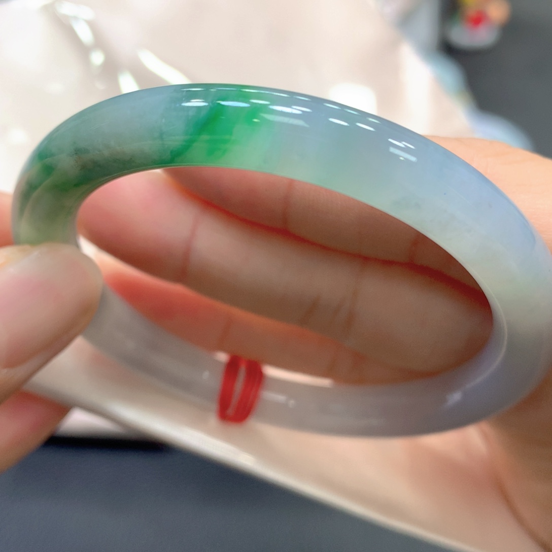 翡翠未镶嵌手镯2号