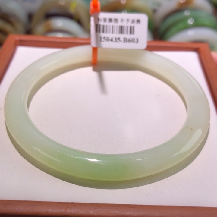 和田玉未镶嵌手镯 60 61（条宽6+）