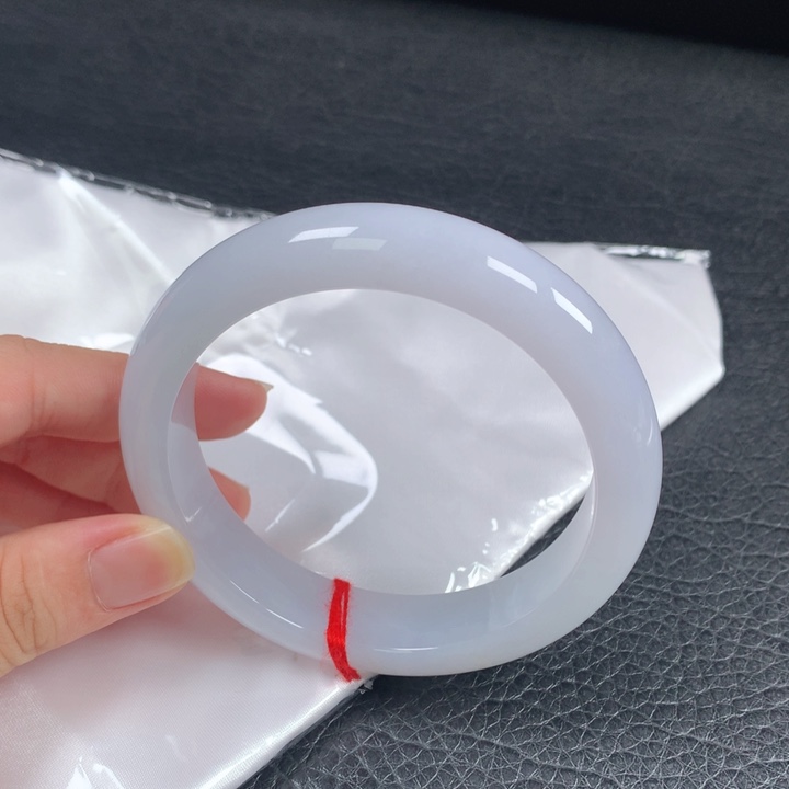 翡翠未镶嵌手镯63 