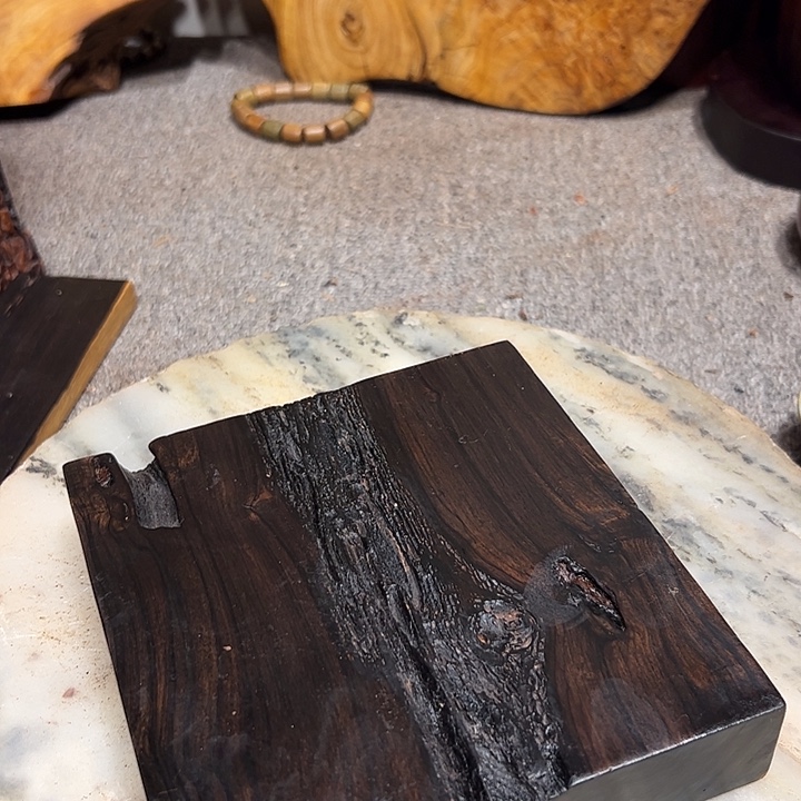 惊***蛰端景台紫檀木类檀香