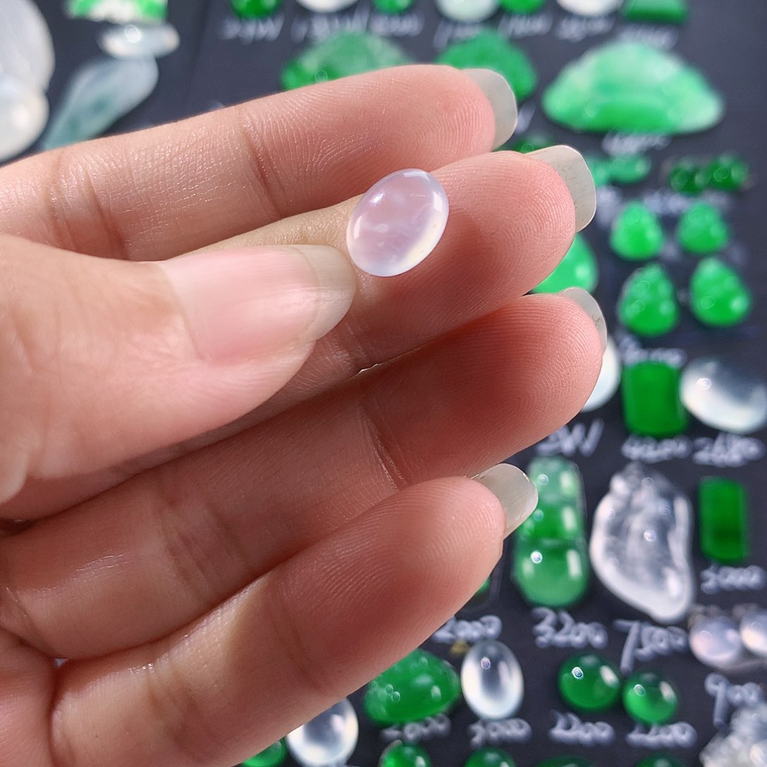 【闪购商品】翡翠颈饰未镶嵌雪花棉冰蛋