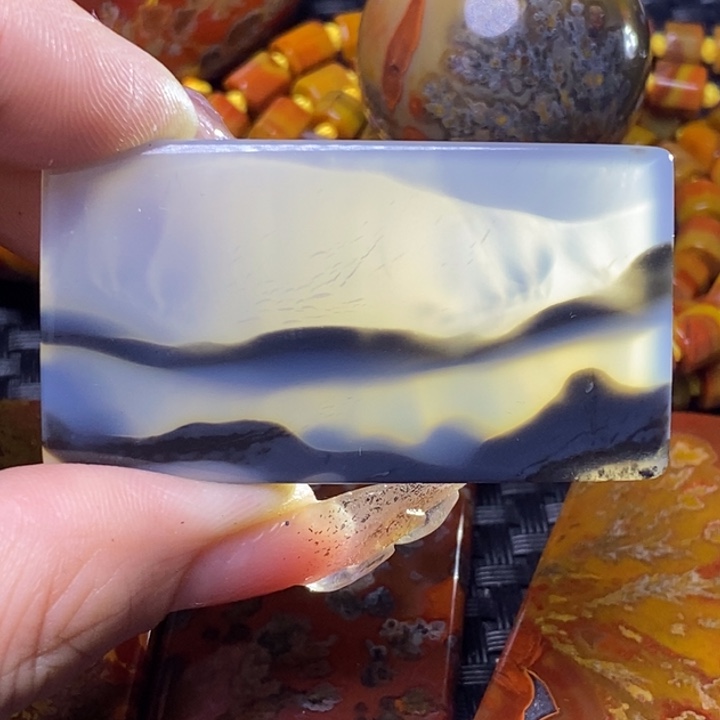 玛瑙/玉髓颈饰未镶嵌