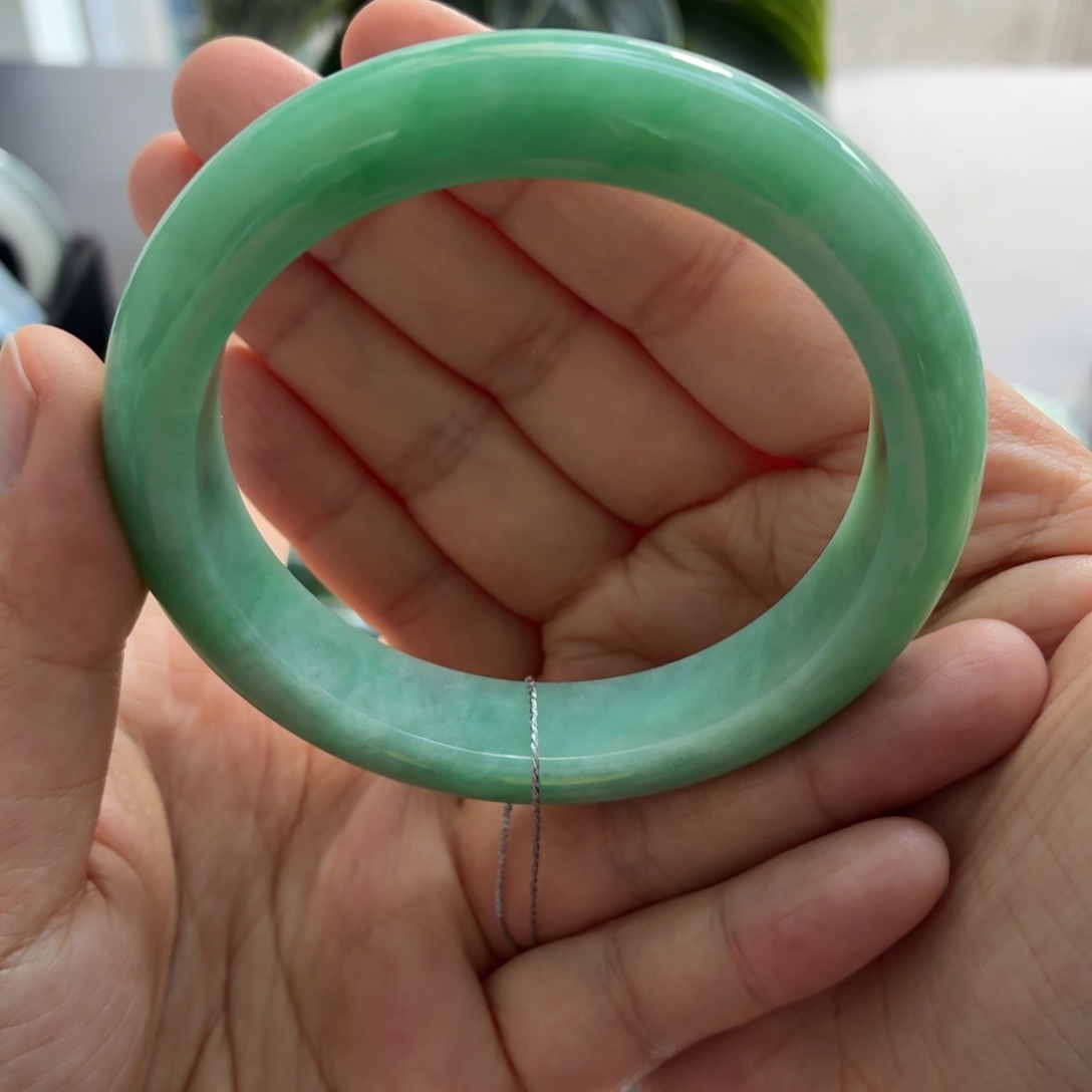 翡翠未镶嵌手镯天然