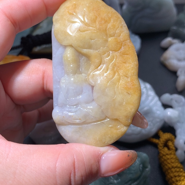 翡翠未镶嵌颈饰保真天然A货翡翠