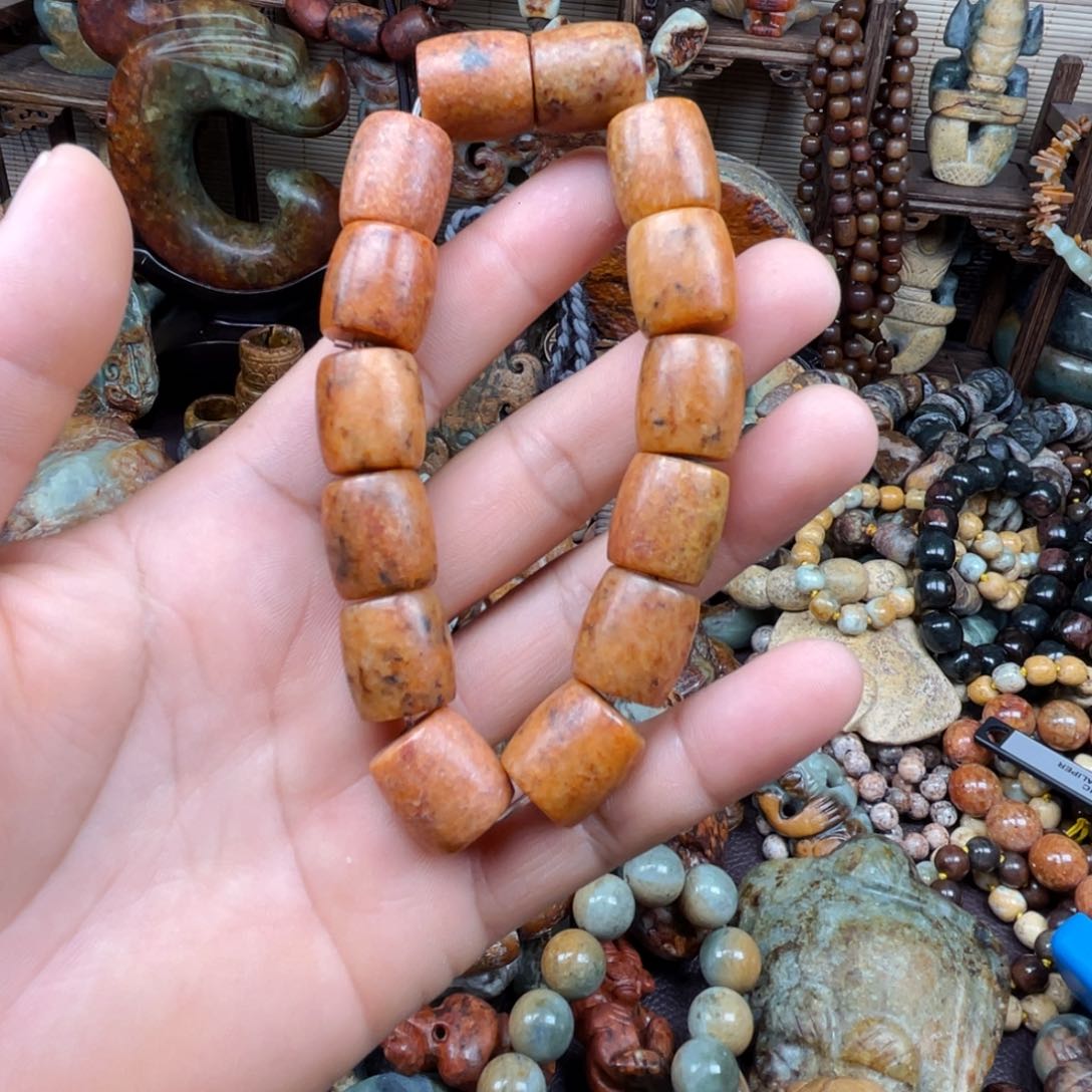 手链未镶嵌岫岩河磨玉（透闪石质玉）
