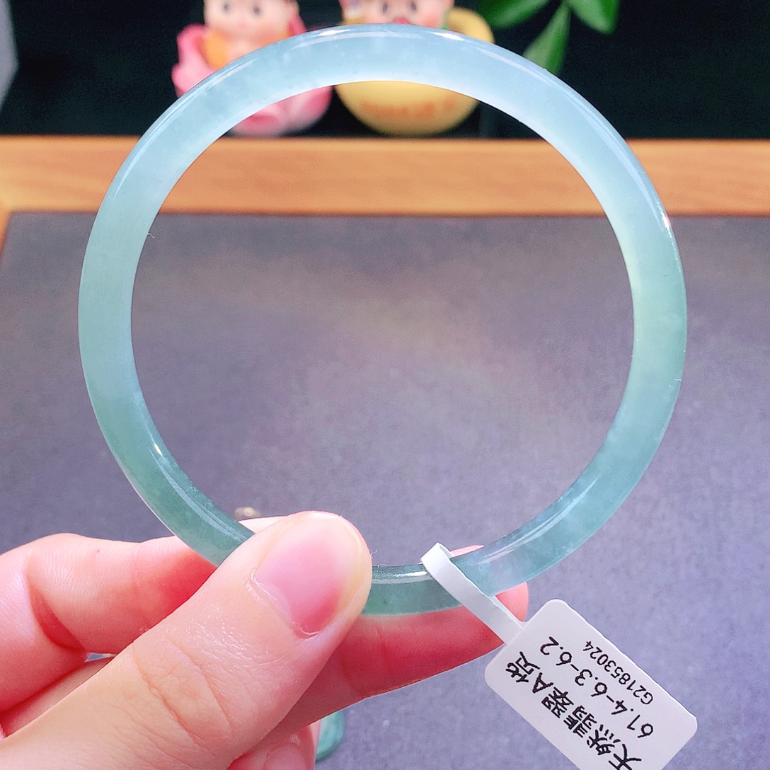 翡翠未镶嵌手镯天然翡翠