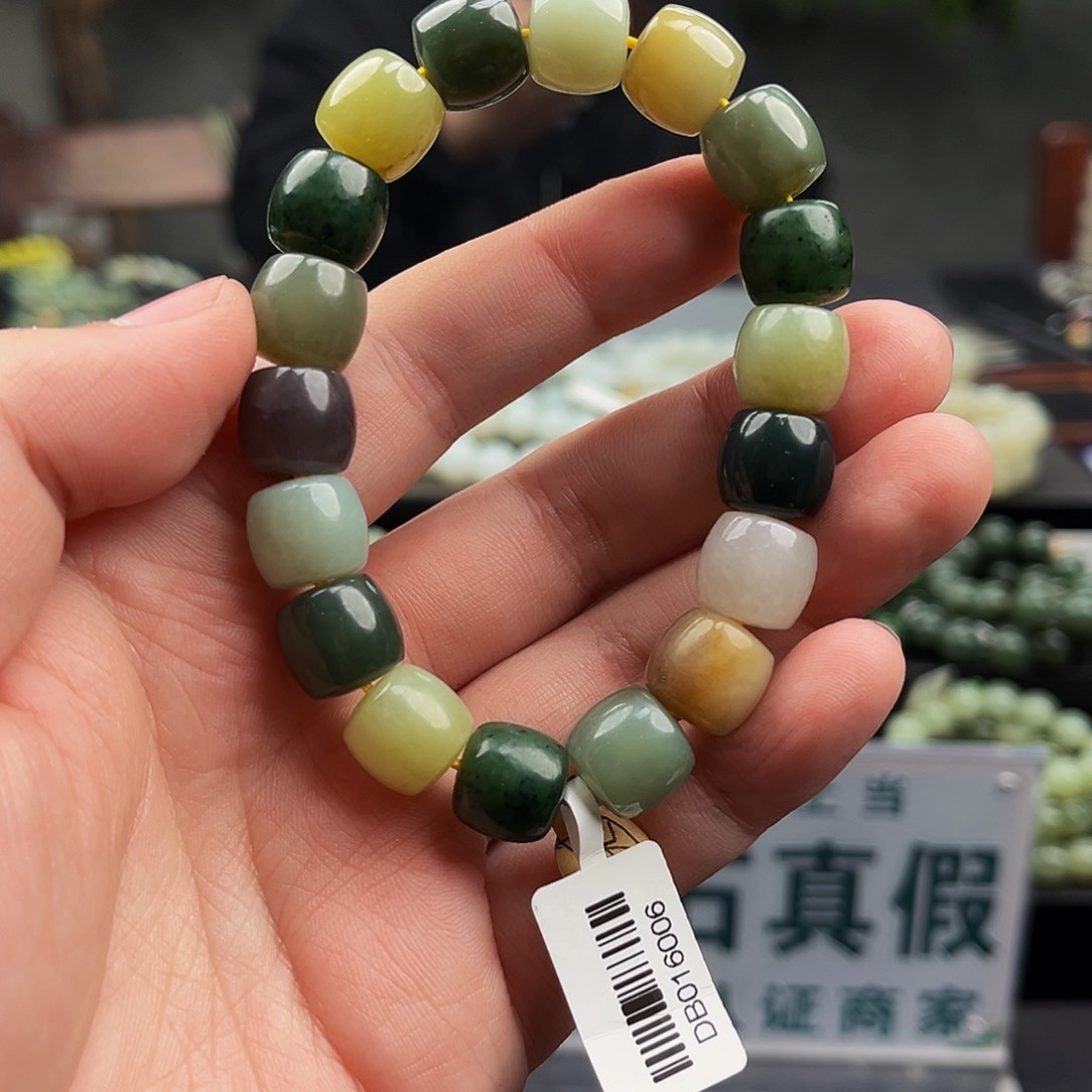 和田玉手串未镶嵌