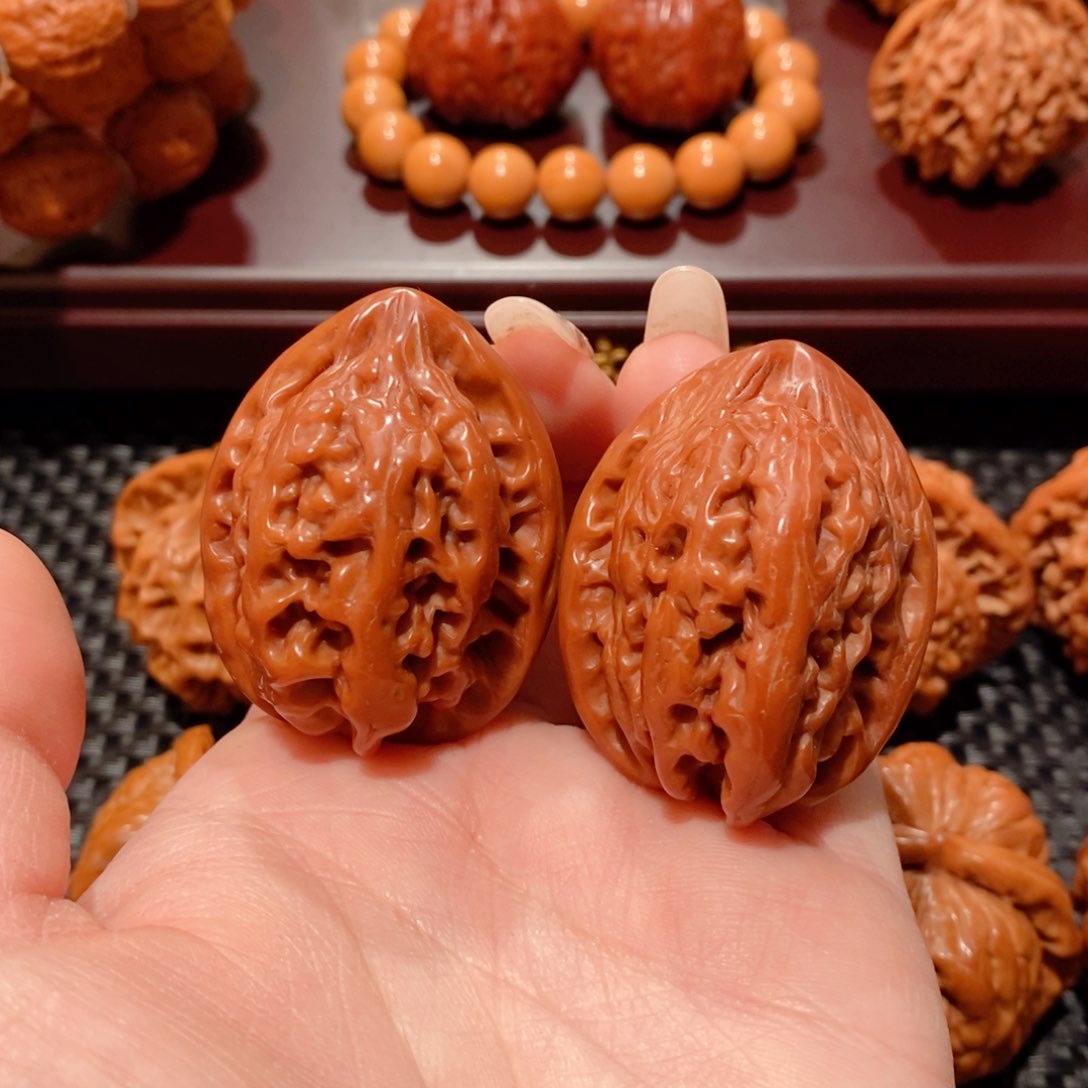 文玩核桃把件大沽石