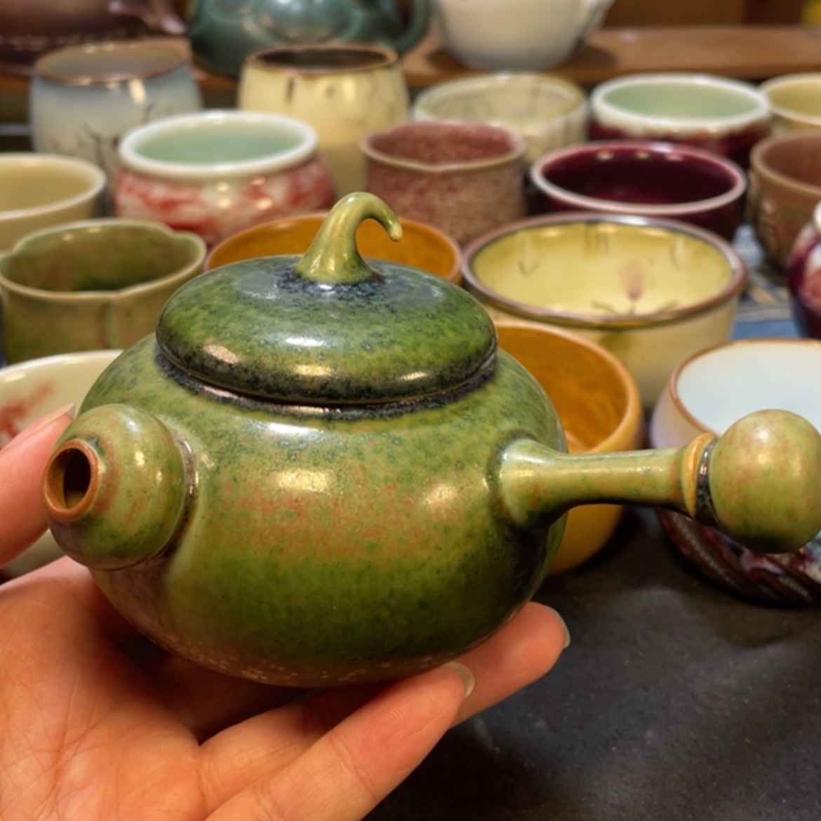 【闪购商品】摆件侧把福禄壶。