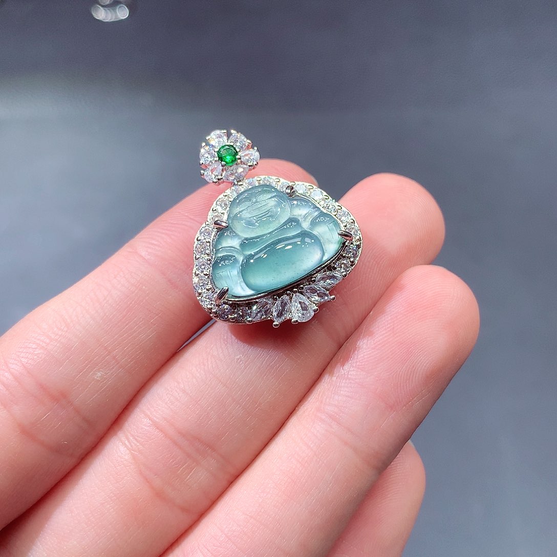 翡翠戒指未镶嵌翡翠