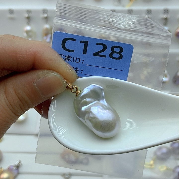 淡水珍珠颈饰未镶嵌