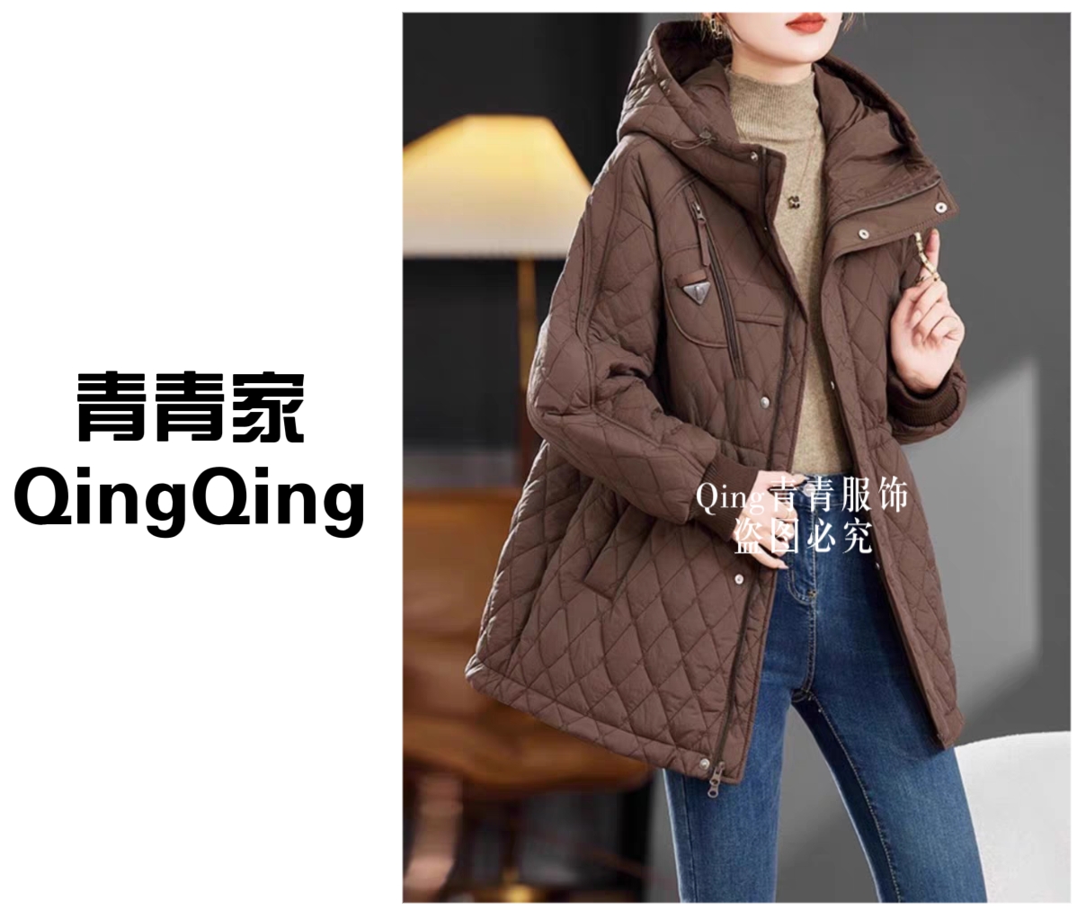 青青家   冬季新款菱格轻薄连帽棉服-98169