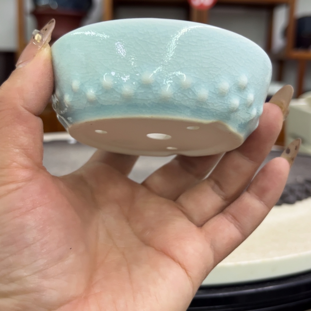 紫砂花盆瑕疵3-8.5。。。。