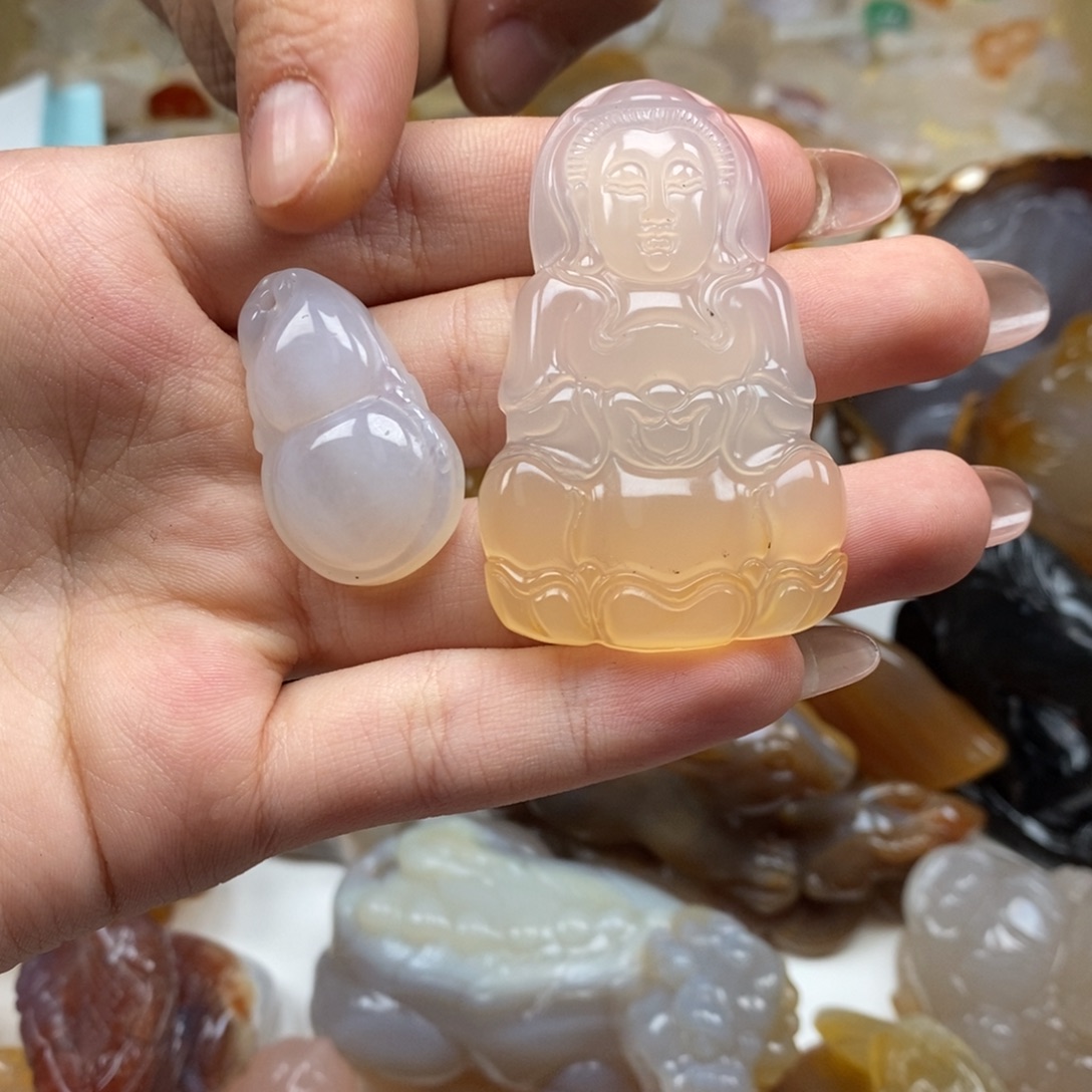 玛瑙/玉髓未镶嵌颈饰