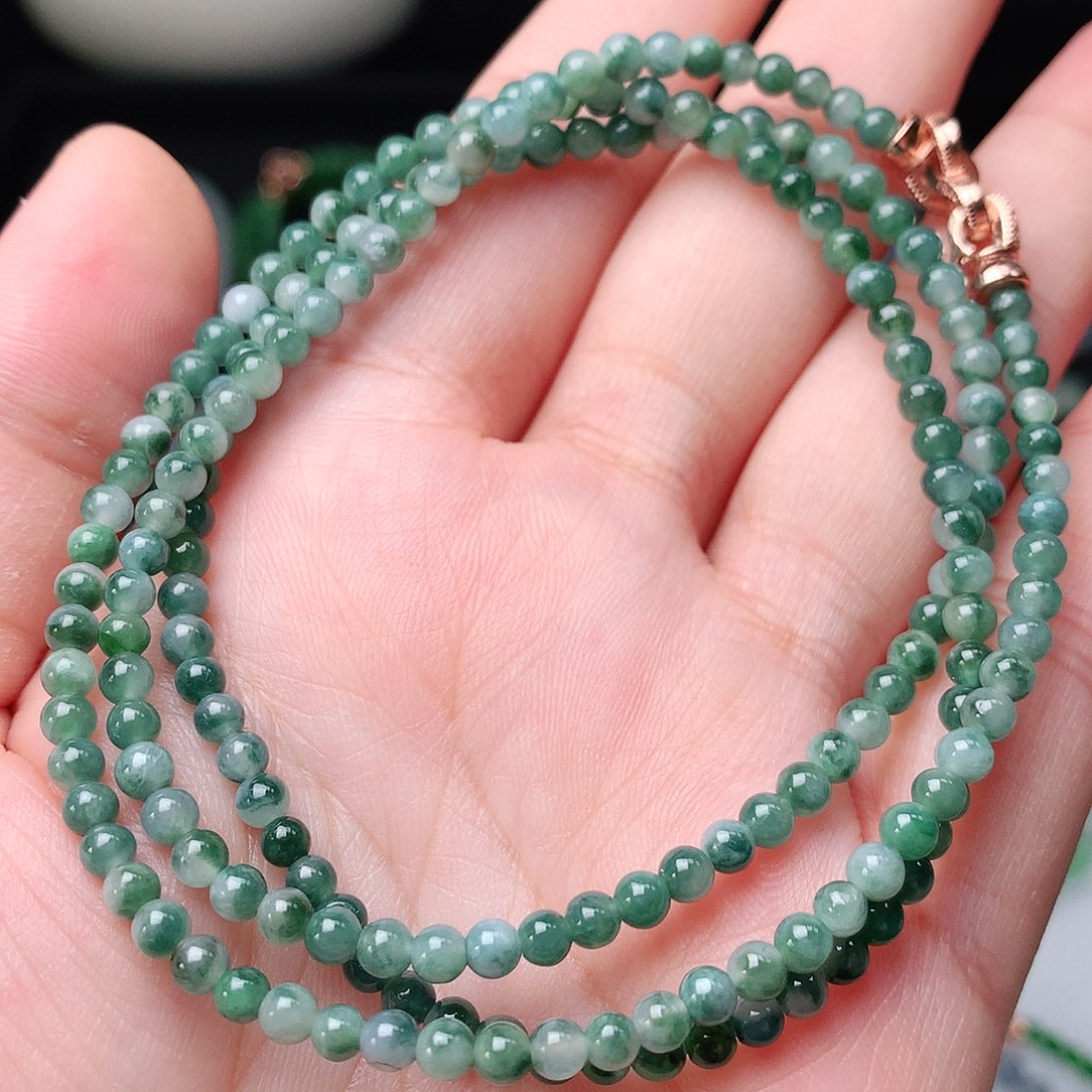 翡翠手链未镶嵌翡翠