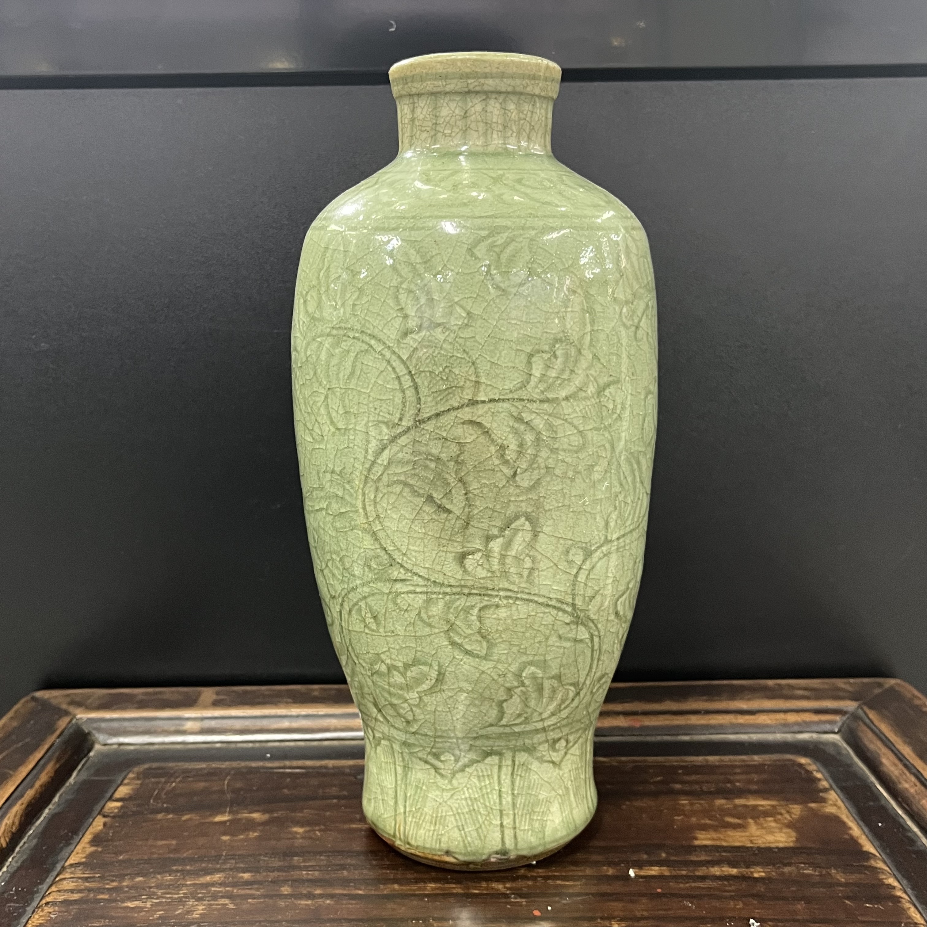  明 青釉刻花灯笼瓶W-5367 GS-0198