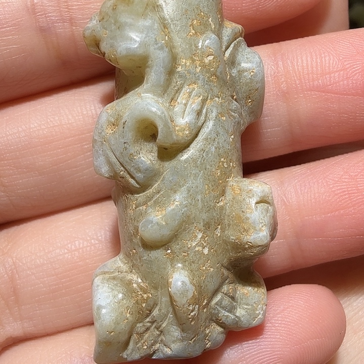 和田玉（糖玉）未镶嵌挂件