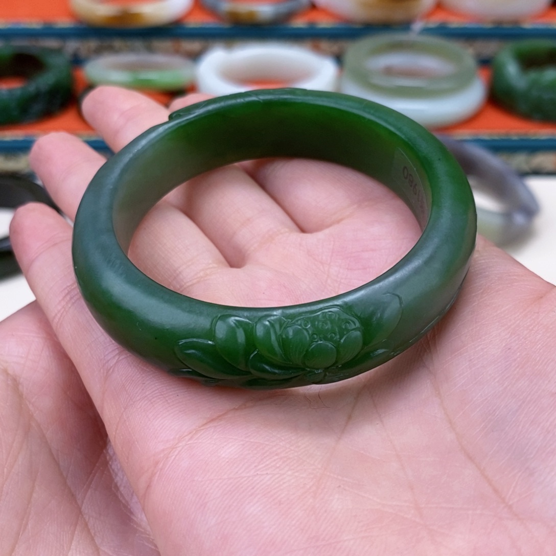 和田玉手镯55+未镶嵌