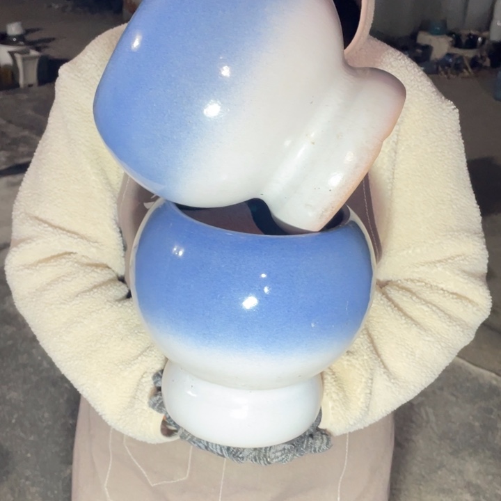 花盆紫砂口15高22瑕疵瑕疵
