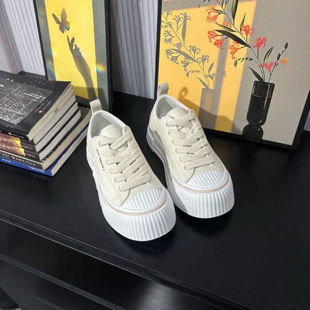 2024年新款夏季超超软不发黄博主同款帆布鞋12313