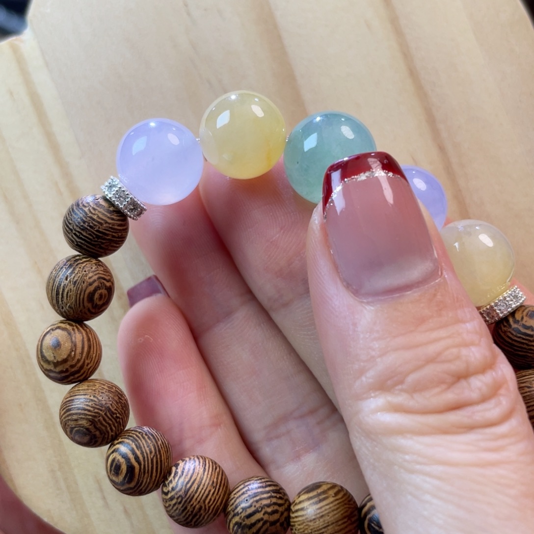 翡翠散珠天然缅a黄珠一颗