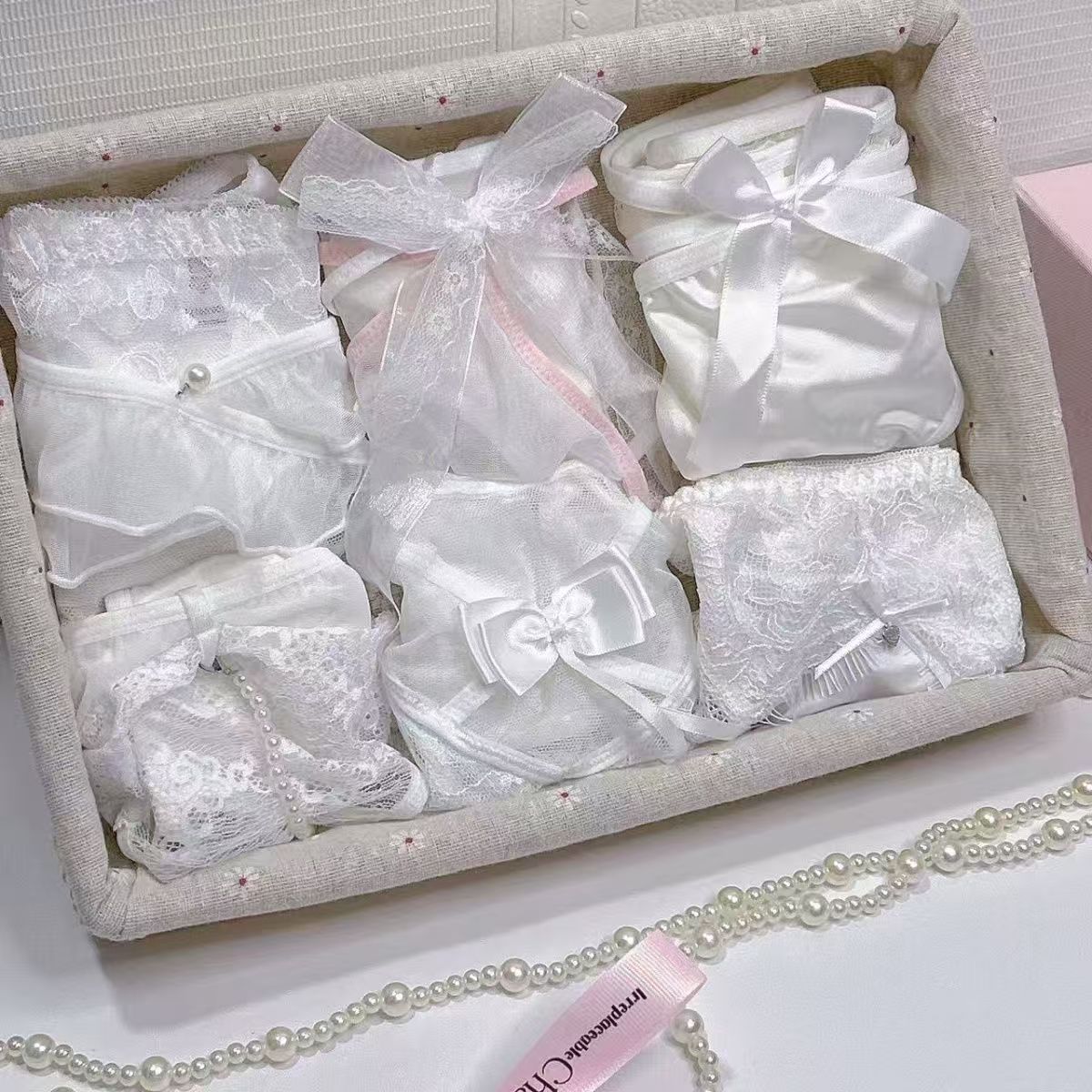 颜蓓薇低腰舒适轻薄透气蝴蝶结性感内裤纯欲女蕾丝609
