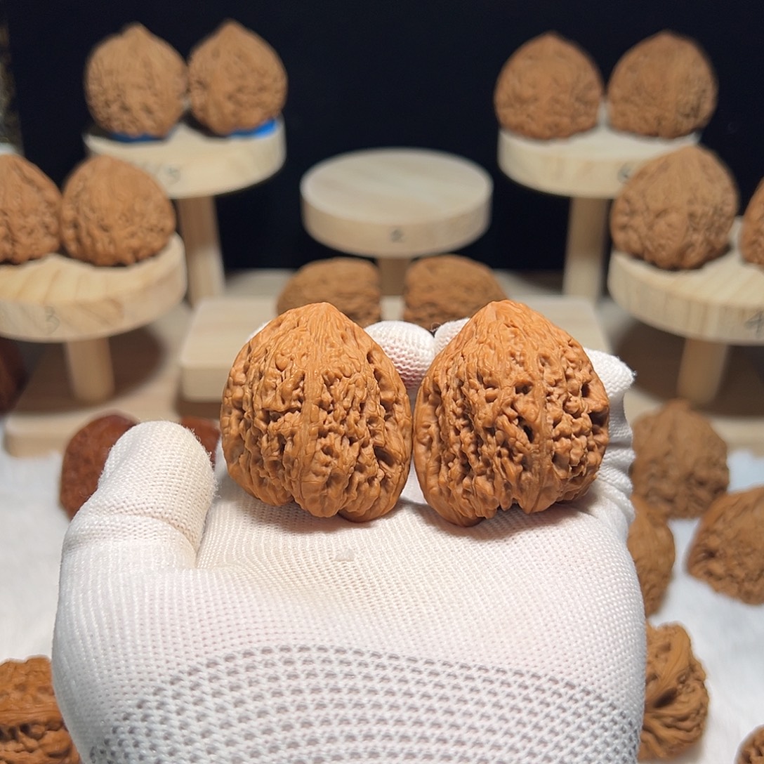 无***畏核桃手串/手链41尺