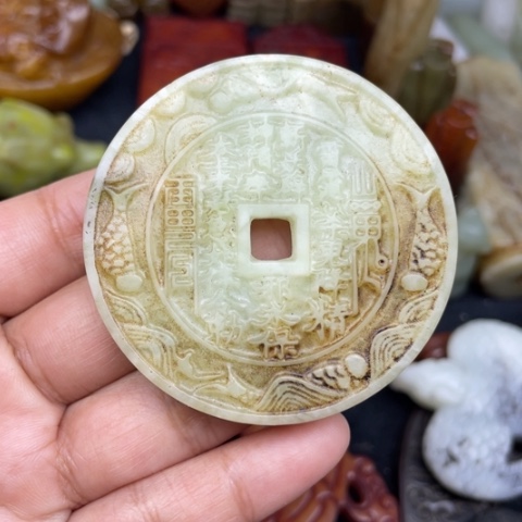 蛇纹石玉未镶嵌颈饰44