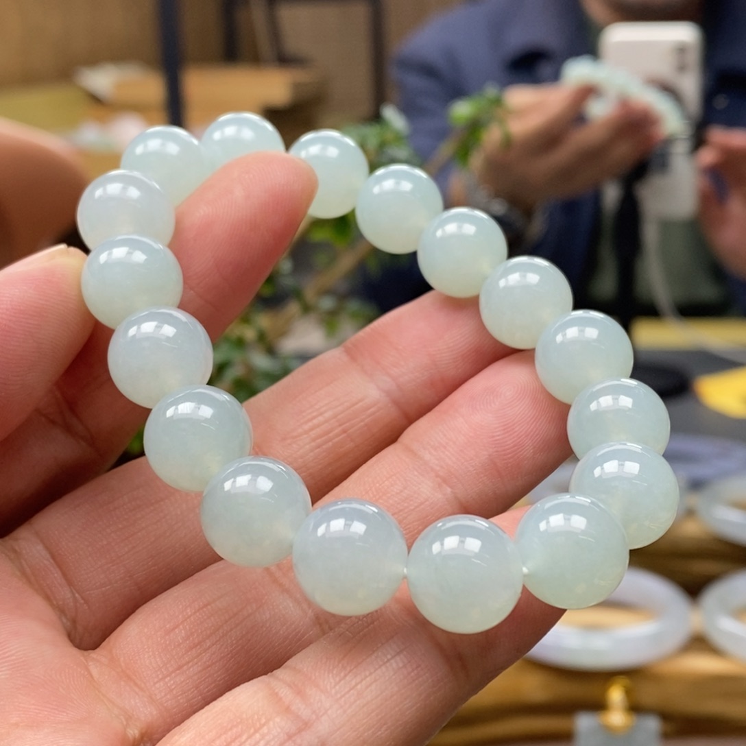 翡翠手串未镶嵌手串