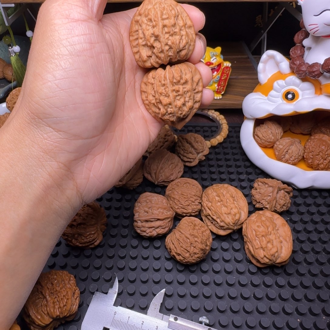 9***.手串/手链核桃赤龙鸡心