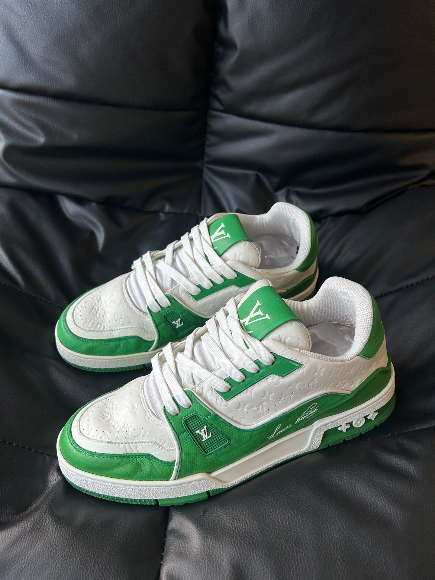 99新 LouisVuitton/路易威登 trainer白绿 41码 鞋 