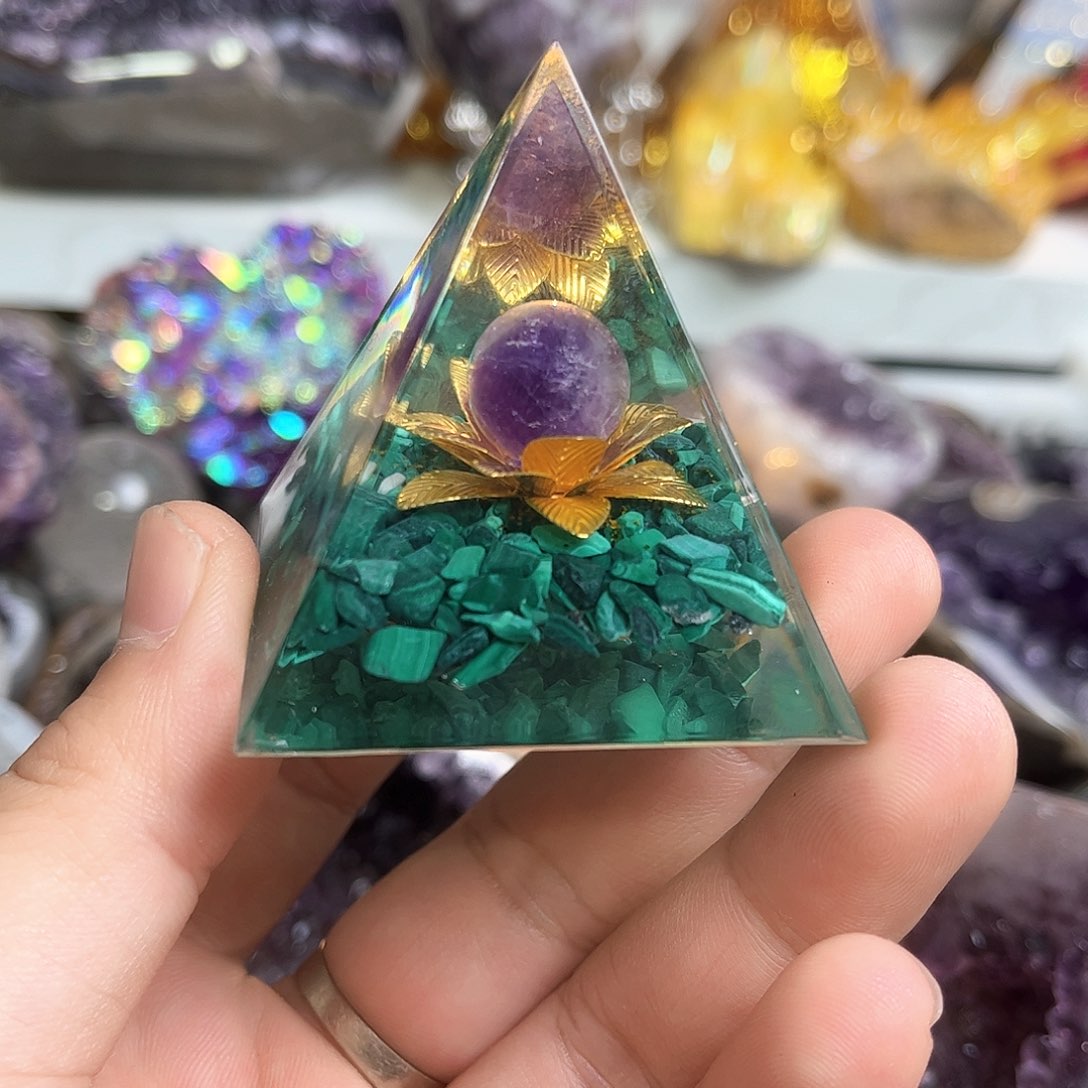 水晶8888888888未镶嵌