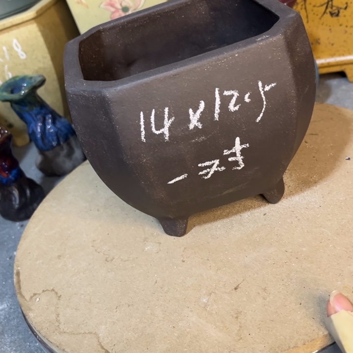 紫砂花盆紫砂花盆