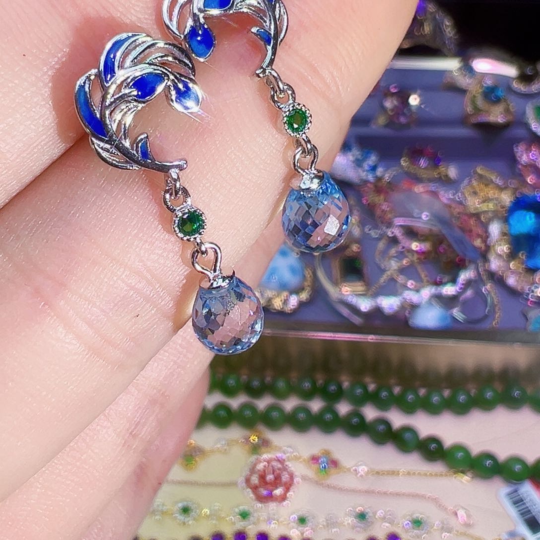 银S925镶嵌耳钉托帕石