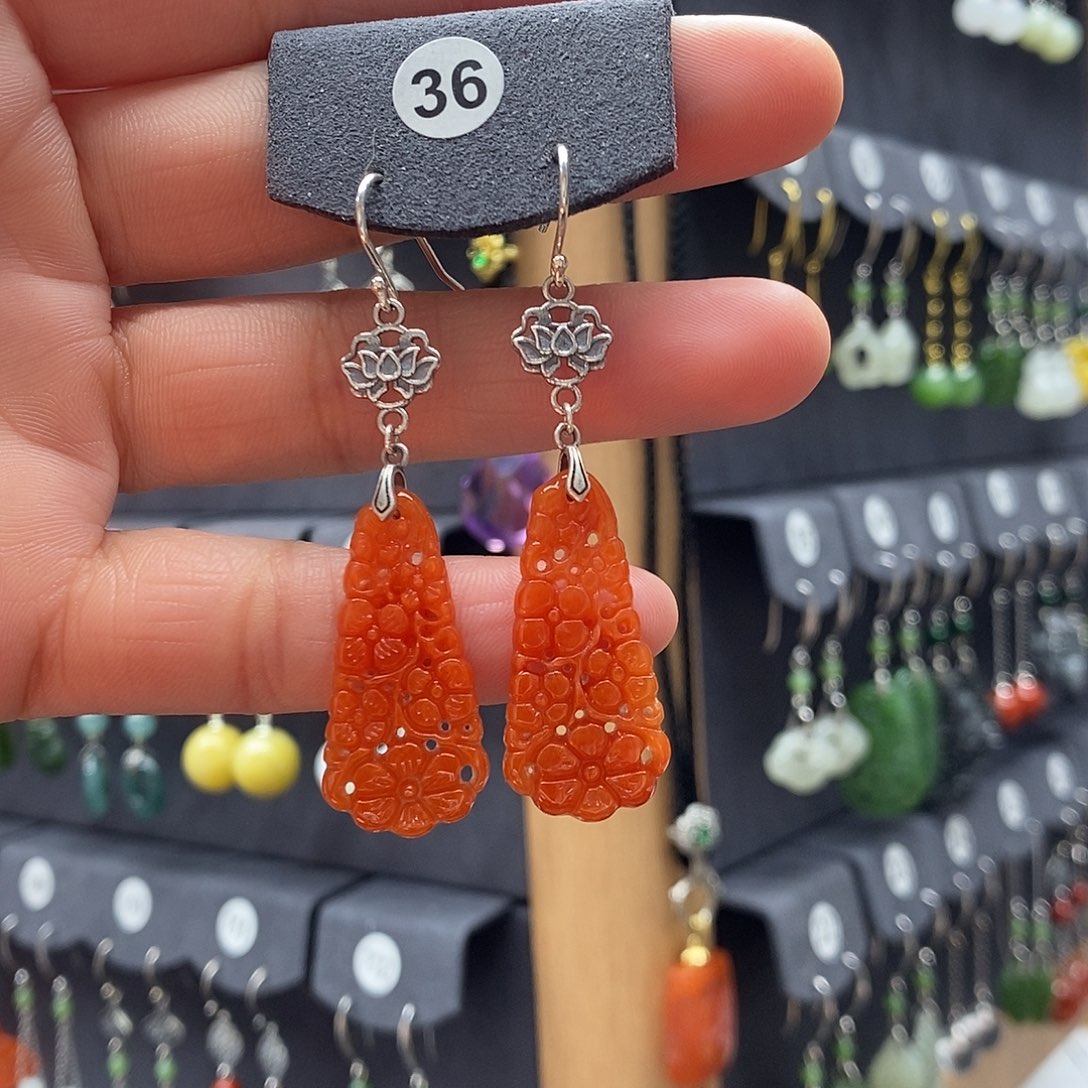 一***红翡翠银S925镶嵌耳饰