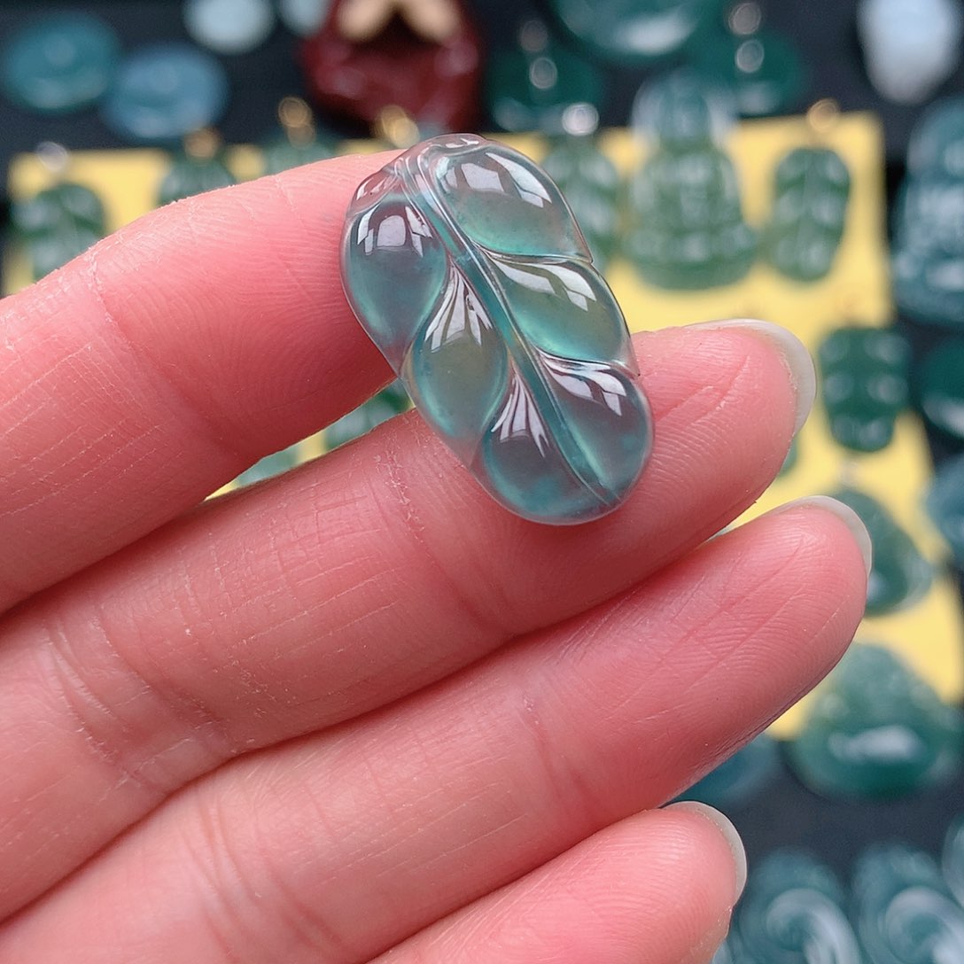 翡翠吊坠(不含链)未镶嵌吊坠