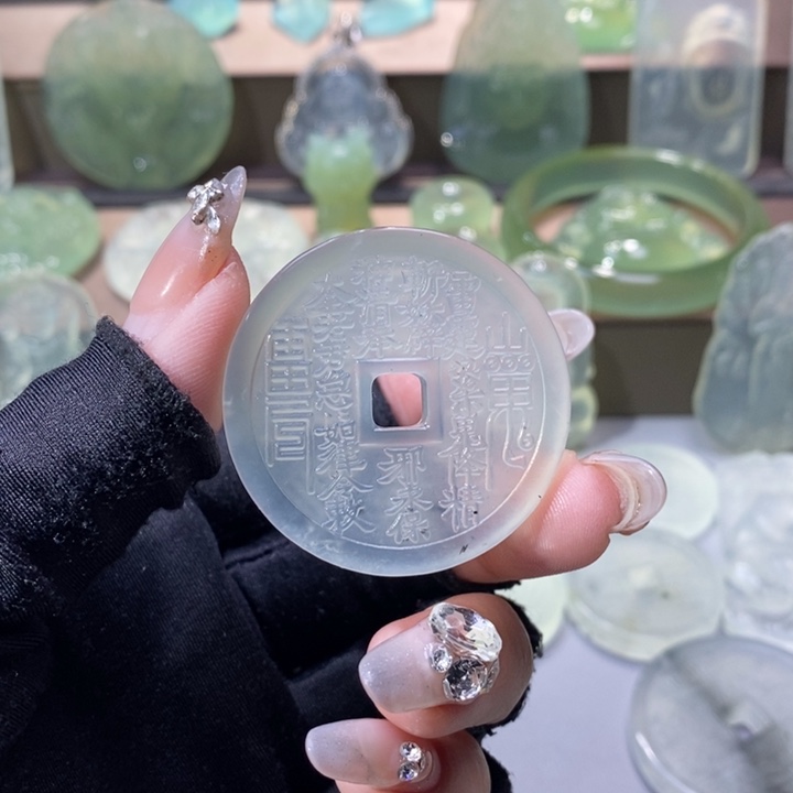 岫玉吊坠未镶嵌吊坠