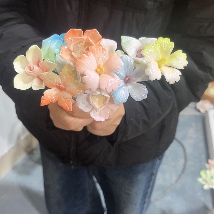 陶瓷花花摆件，花束