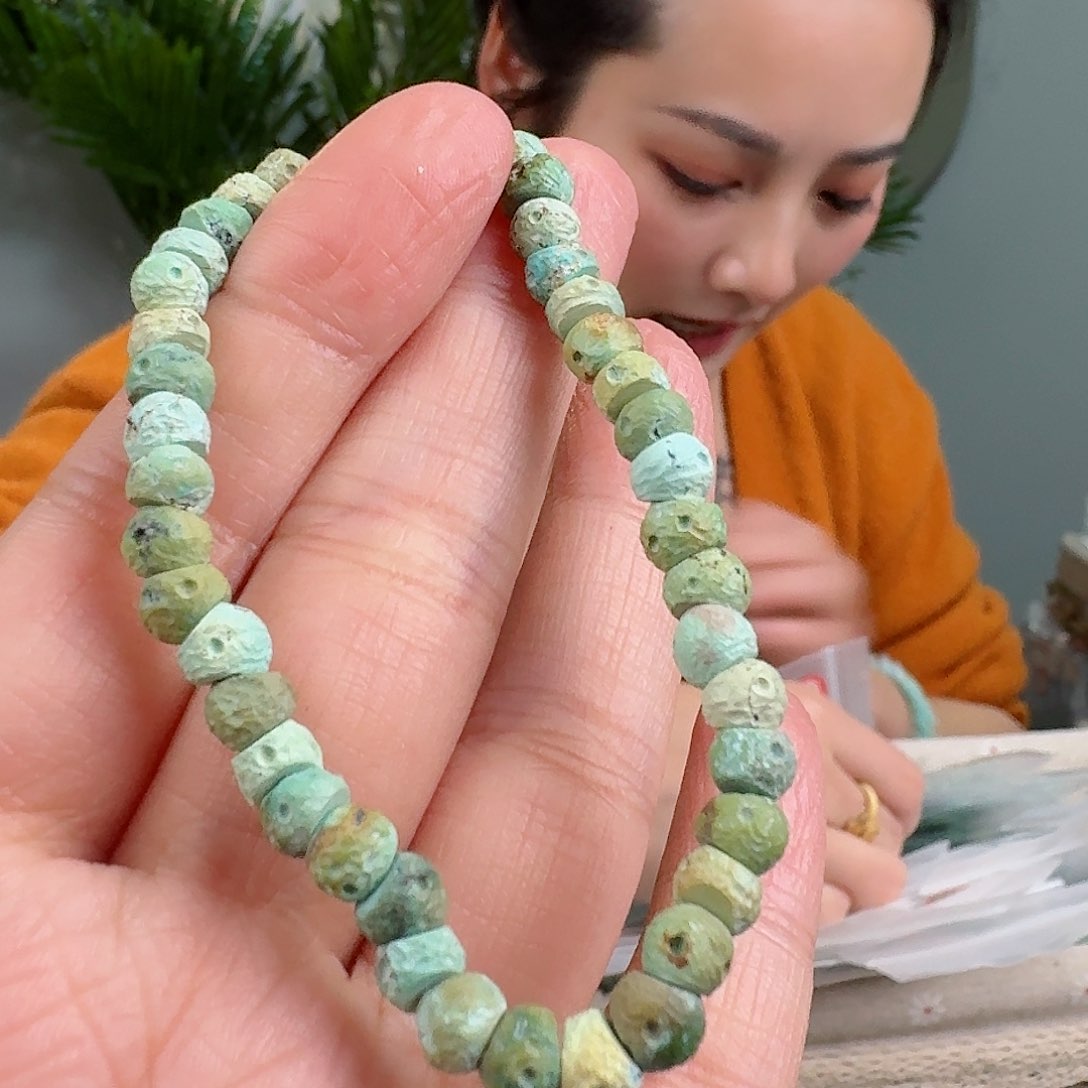 绿松石珠宝奇石未镶嵌