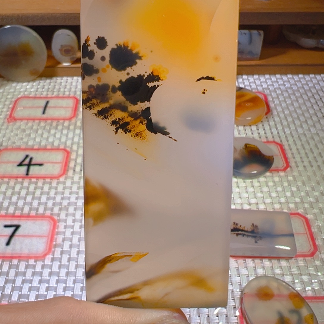玛瑙/玉髓未镶嵌颈饰