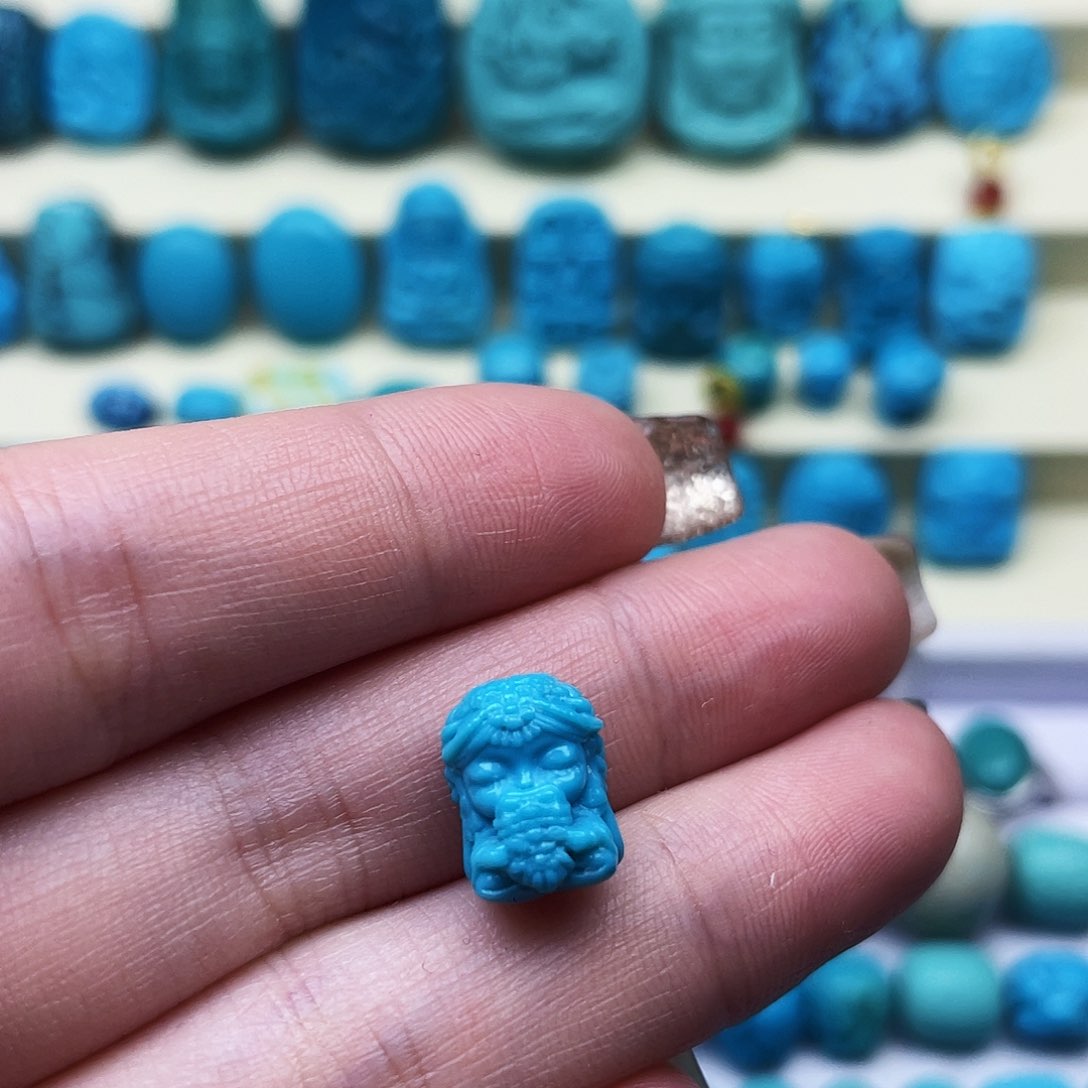 未镶嵌绿松石珠宝奇石