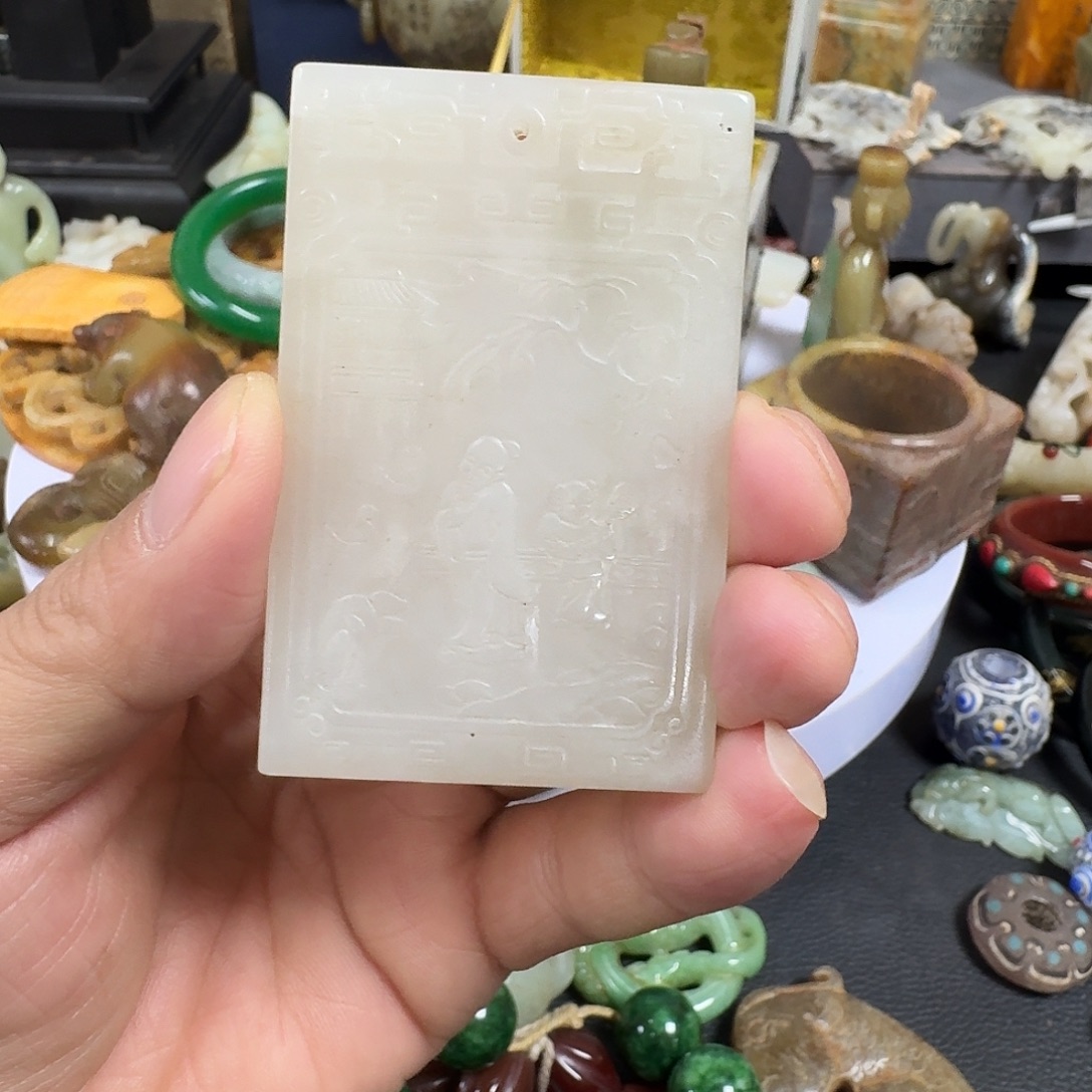 思***念和田玉（糖玉）未镶嵌挂件