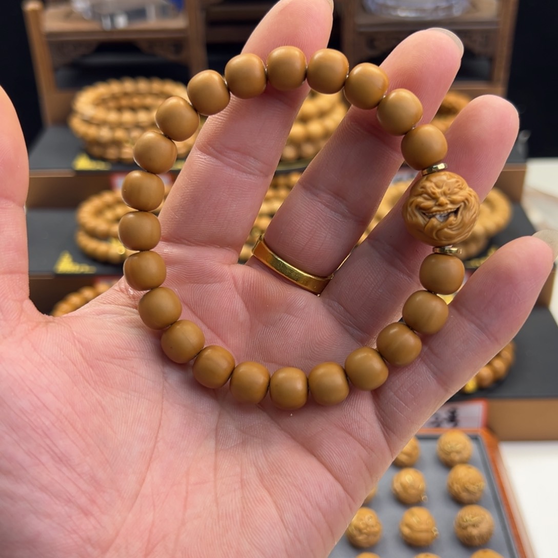 猴头核桃手串体验款哑光老型➕舔僧（黑点油点）4号